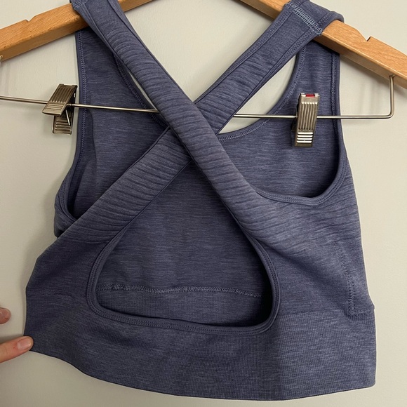 Alphalete Revival Vault Sports Bra - Picture 2 of 3